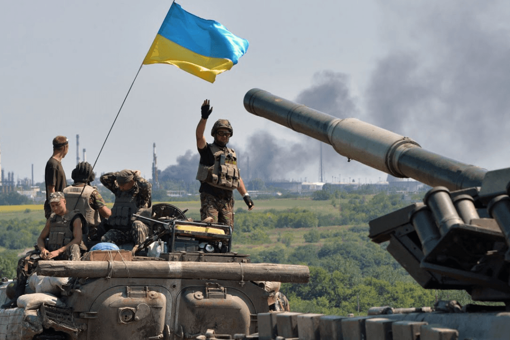 Ukraine : les combats se poursuivent malgré les appels à la paix, la pression diplomatique s'accentue