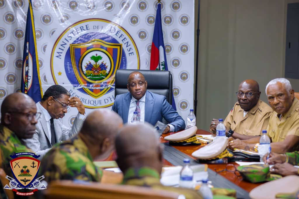 Forces Armées d’Haïti : le ministère de la Défense accélère la modernisation de l’institution militaire