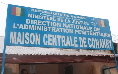 Guinée : la Maison centrale de Conakry détruite, un symbole historique disparaît