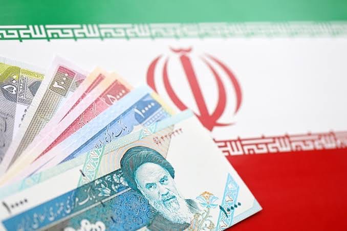Iran en crise économique après les frappes américaines : commerces fermés et inflation record